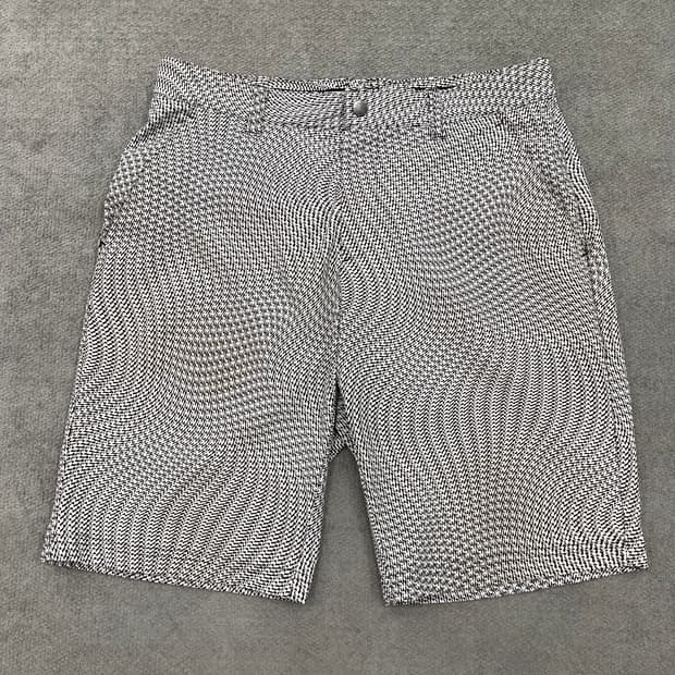 S 데상트 패턴 반바지