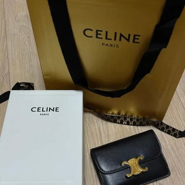 셀린느 트리옹프 카드지갑