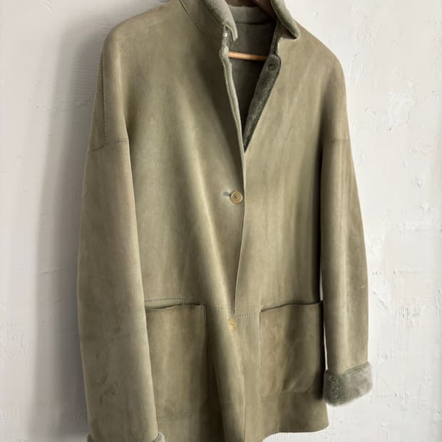 Burberry 버버리 퍼 안감 라이트 카키 시어링 자켓