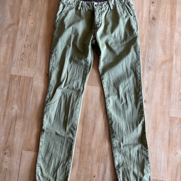 모드피터스 카키색 가먼트 바지 32사이즈 인터메조 수입