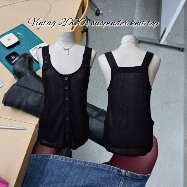 Vintage 2000s suspender knit top