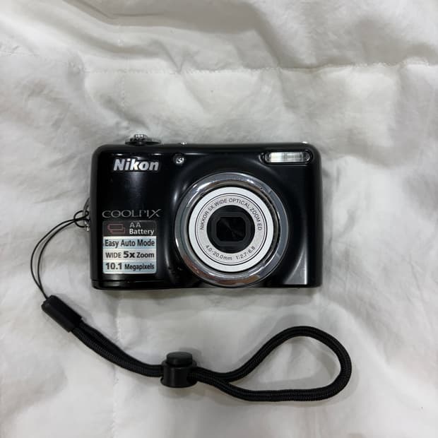 니콘 쿨픽스 L23