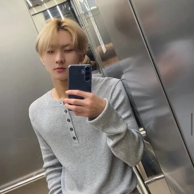 렉토 헨리넥 니트 L 그레이