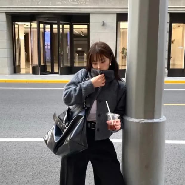 하이원스 2온스 모헤어 하이넥 투웨이 자켓