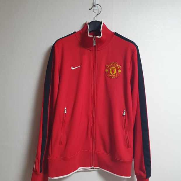 나이키 맨유 트랙탑 져지 레드 맨체스터유나이티드 트랙탑 95