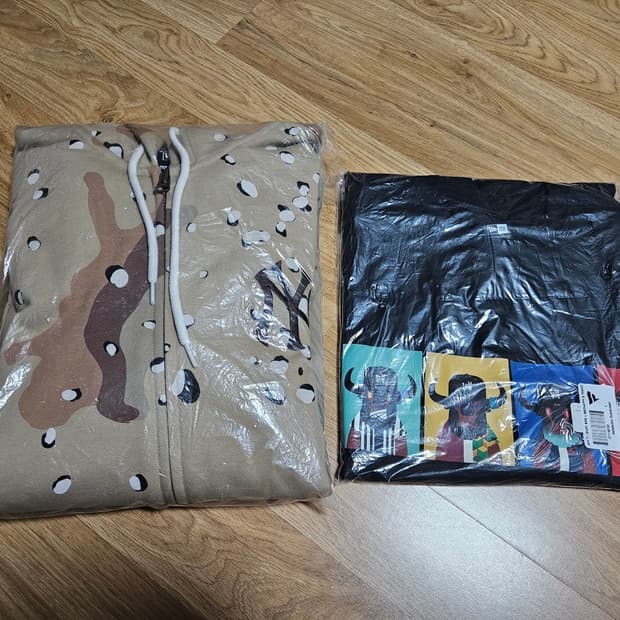 [L] 뉴에라 양키스 카모 후드집업 + 귀칼 반팔티