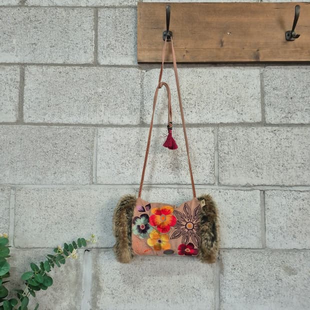 썰스데이아일랜드 핸드워머