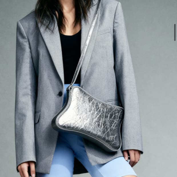 샤클라라 샤호 실버 숄더백