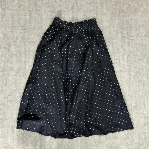Uniqlo 유니클로 하구미모리걸 달천깔페어리 도트 땡땡이스커트