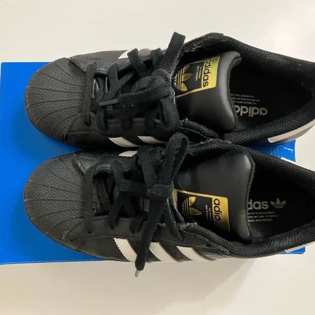 아디다스 슈퍼스타 블랙 235