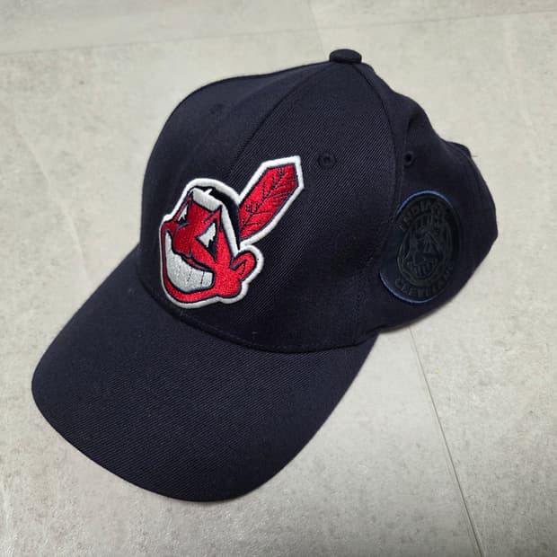 MLB 클리블랜드 인디언스 와후추장 볼캡