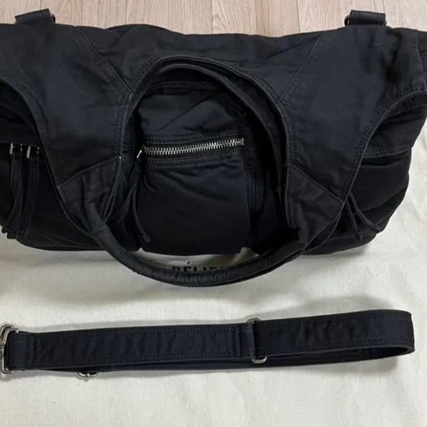 벨리에 오피서 프로치다백