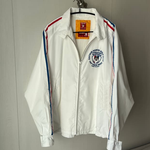 캡틴 산타 화이트 코치자켓