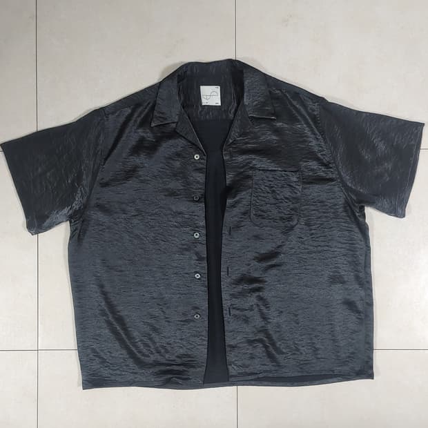 로스트타운서플라이 RLIKE 하프셔츠