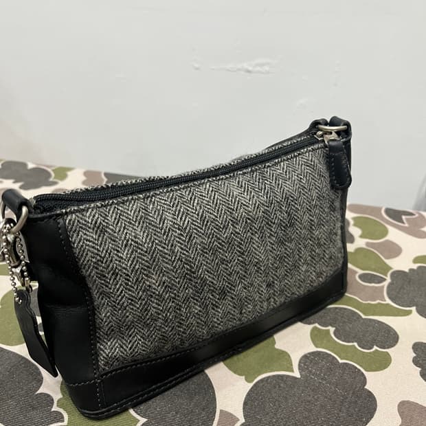 Coach 코치 블리커 트위드 헤링본 데미 미니백