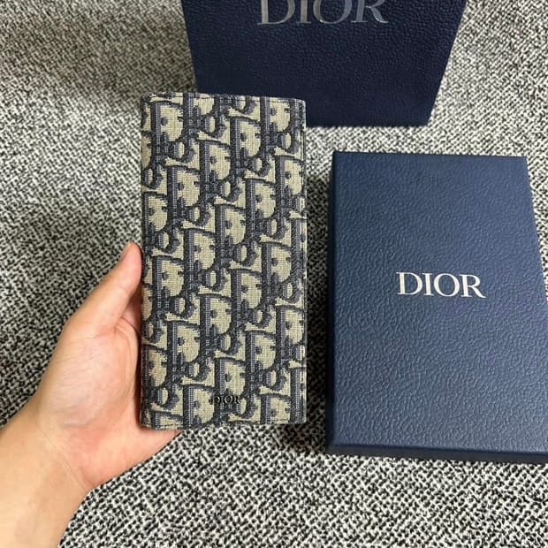 디올 오블리크 장지갑