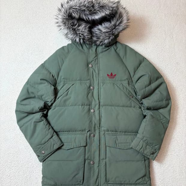 아디다스 10's 덕다운 방한 푸퍼 패딩 PN6821   
