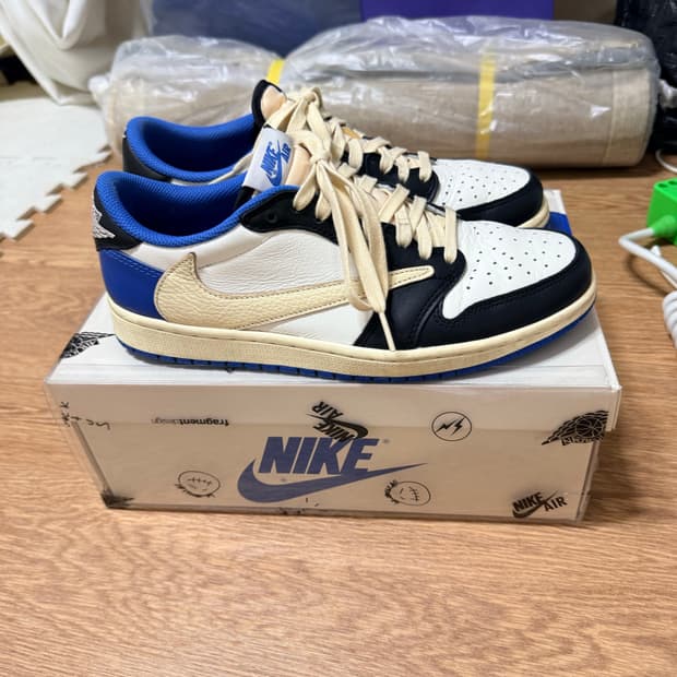 [255] 조던 1 x 트래비스 스캇 x 프라그먼트 레트로 로우 OG S