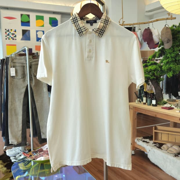 버버리 카라 티셔츠