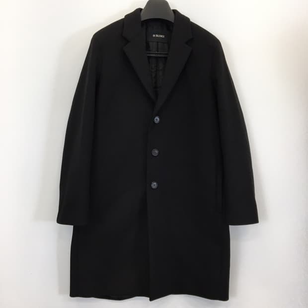 인사일런스 울리치 블랙 코트 S 