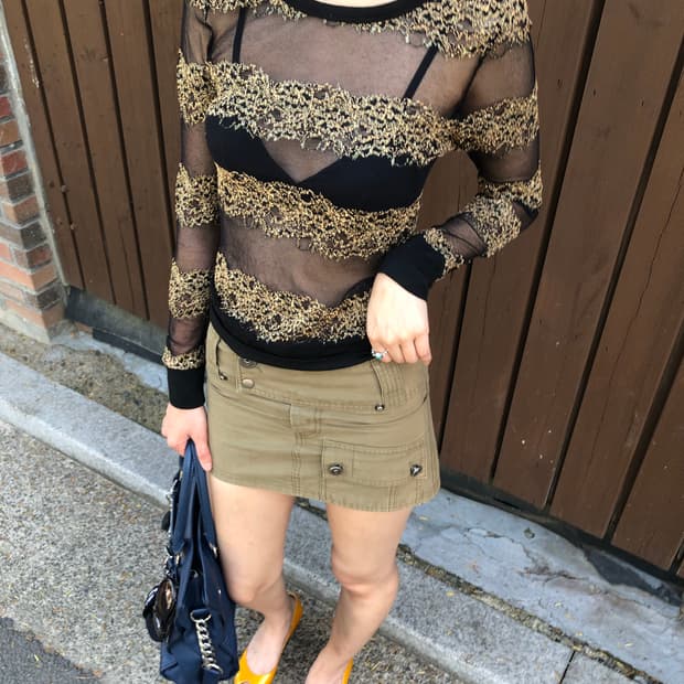 gold lace mesh top 