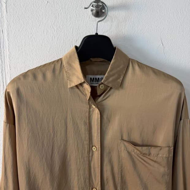 MM6 마르지엘라 원 포켓 셔츠 