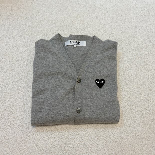 꼼데가르송 블랙와펜 그레이 가디건