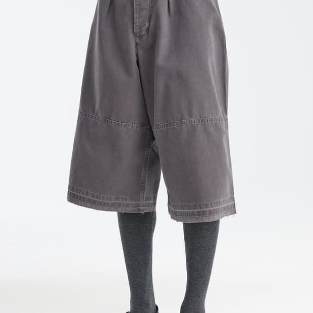 [46] Hope punt shorts