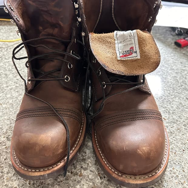 레드윙 8111 엠버하니스 9.5 D