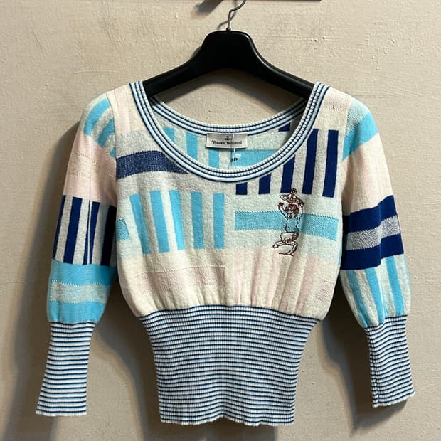 비비안 웨스트우드 니트 탑