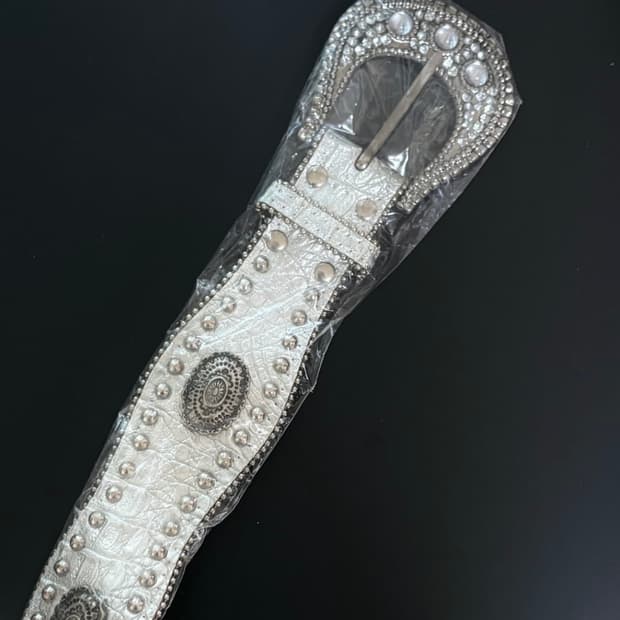 쇠맛 빈티지 실버 큐빅 포인트 벨트