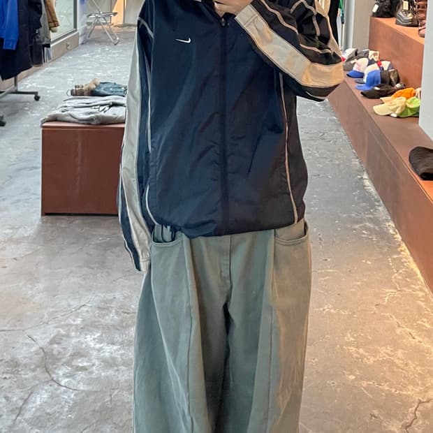 나이키 네이비 실버 바람막이 H848