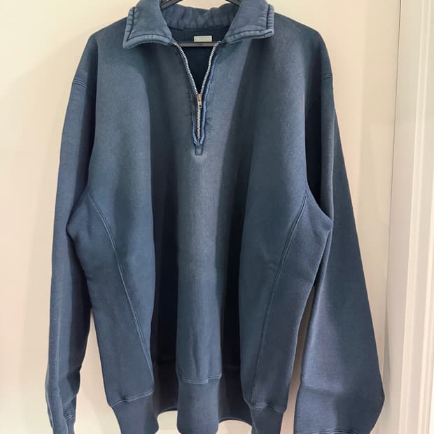 A. Presse 네이비 색상 하프집업 맨투맨5