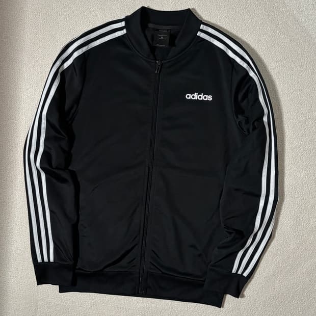 아디다스 스몰로고 블랙 져지