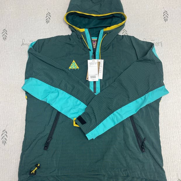 [S] 나이키 acg우븐아노락 그린
