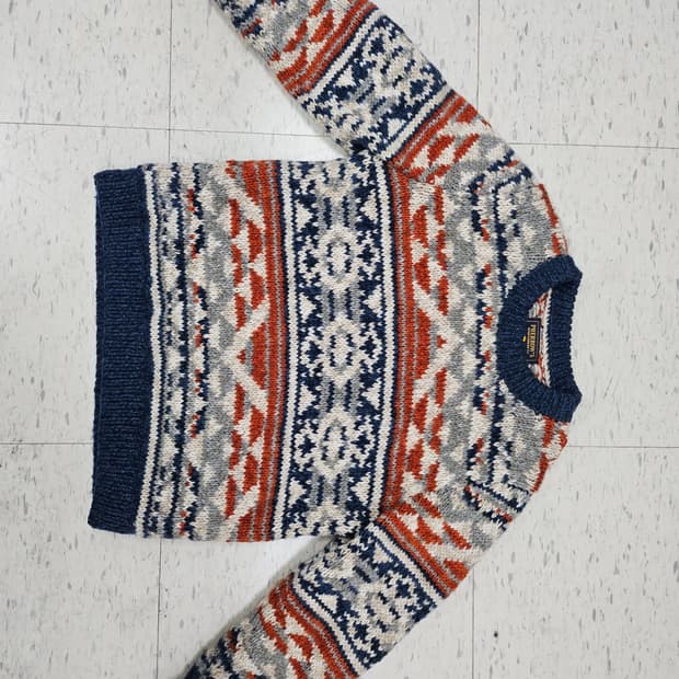 Pherrow's (handmade knit)