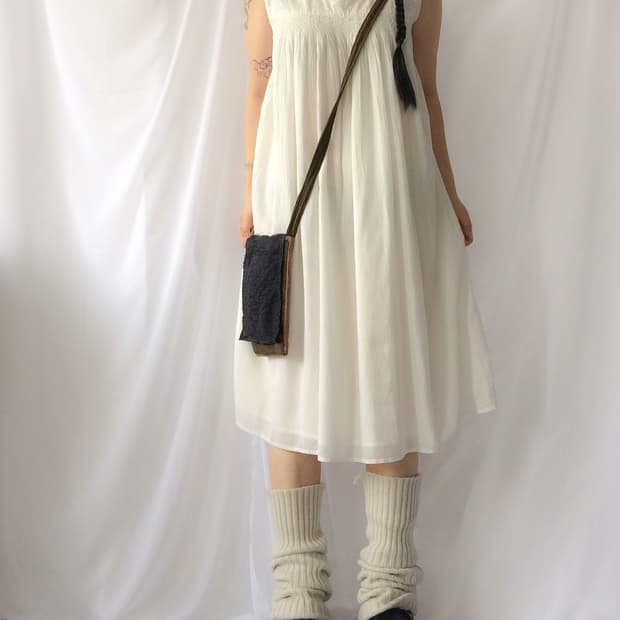 Punching point sleeveless one piece