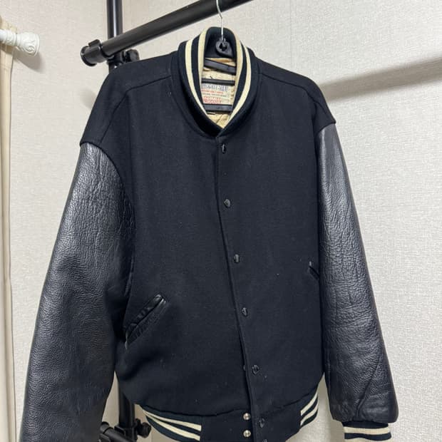 유니버시티 샵 레더 슬리브 빈티지 바시티 자켓 (스타디움 점퍼)