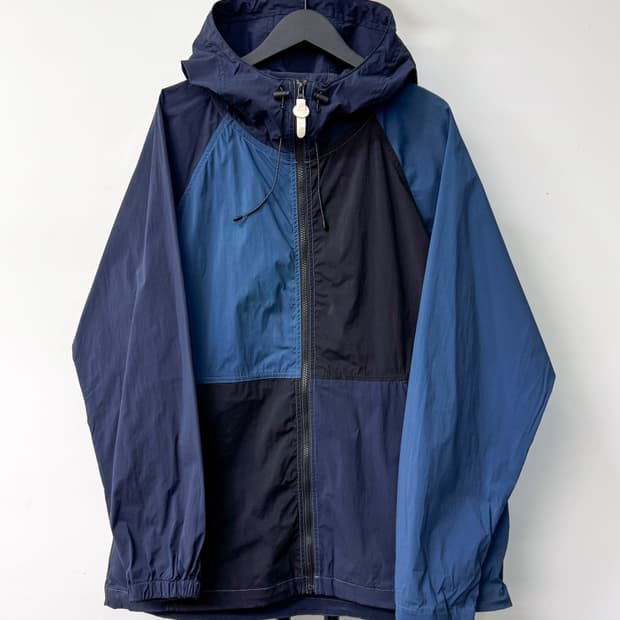 파워투더피플 컬러 블락 아웃도어 자켓