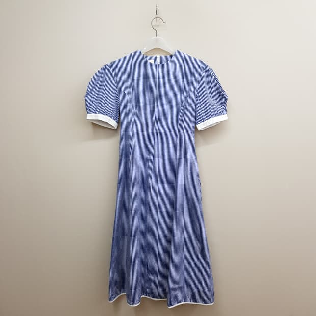 앤유 깅엄 체크 퍼프소매 롱 원피스 1사이즈