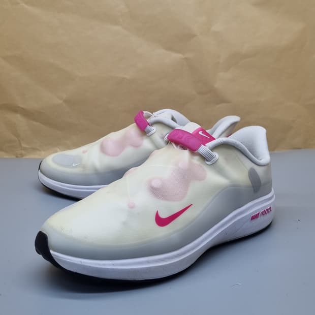 나이키 리액트 에이스 투어 골프화 235