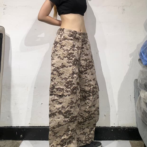 빈티지 미군 데저트 베이지 카모 와이드 카고 팬츠 