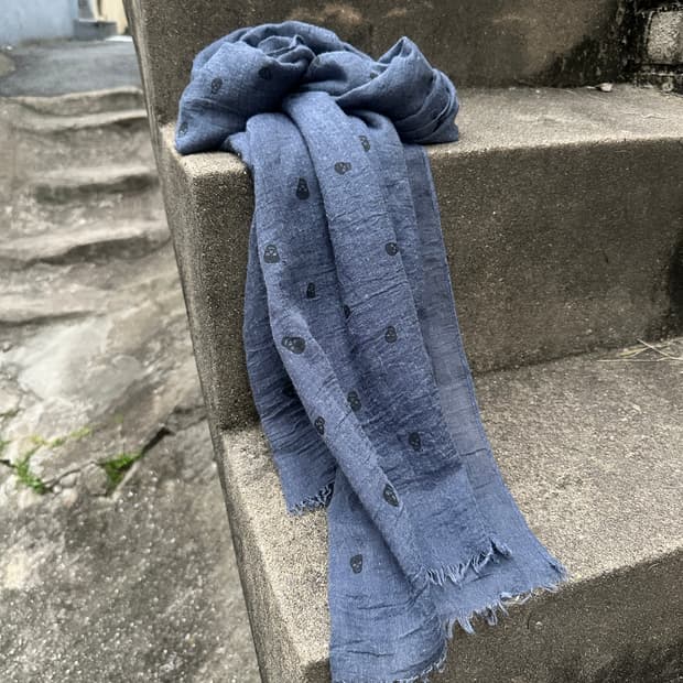 Vintage interlogo skull scarf 