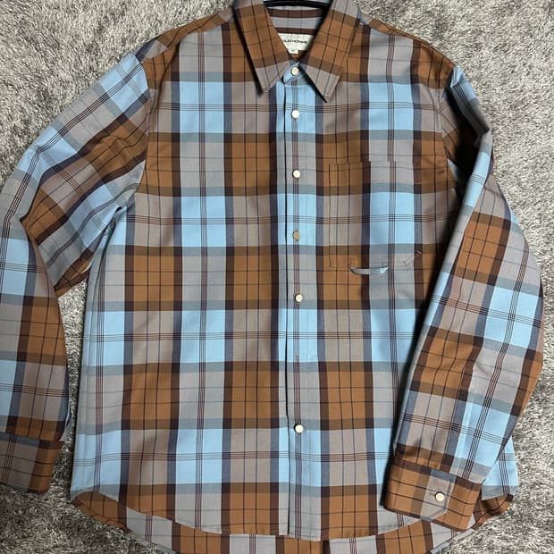 솔리드옴므 체크 셔츠 브라운 블루 48 사이즈