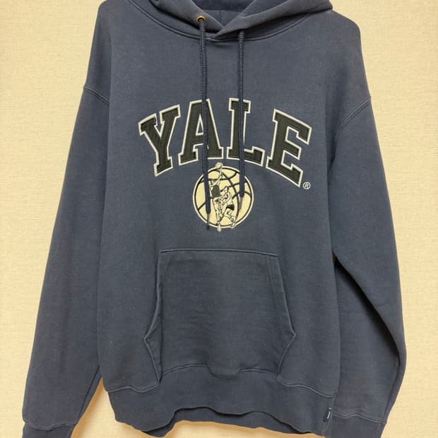 예일 후드티 s사이즈 판매합니다!!