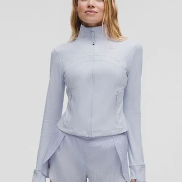 룰루레몬 디파인 크롭 자켓 Serene Blue 4사이즈