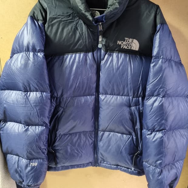 노스페이스 눕시700 구스패딩 