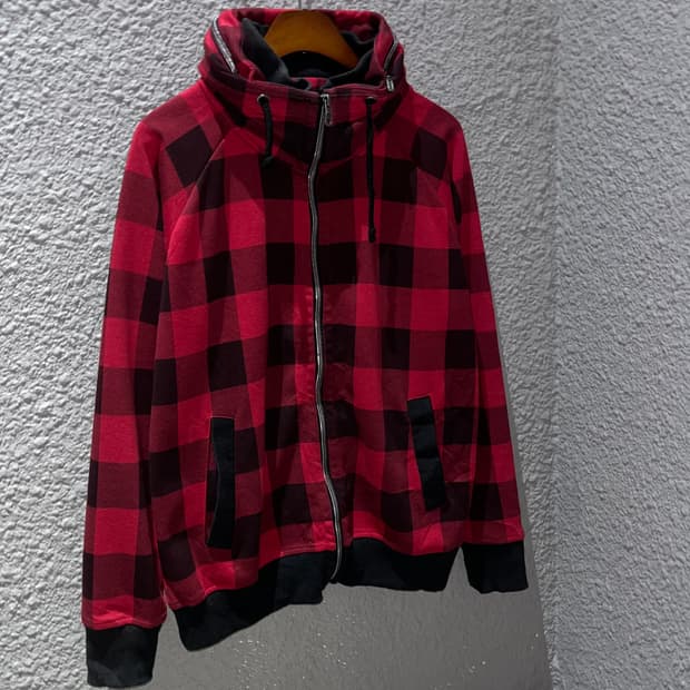 Doublefocus 체크 집업