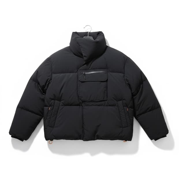 커스텀멜로우 블랙 하이넥 구스 다운 패딩 점퍼