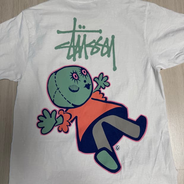 스투시 티셔츠 깨끗!